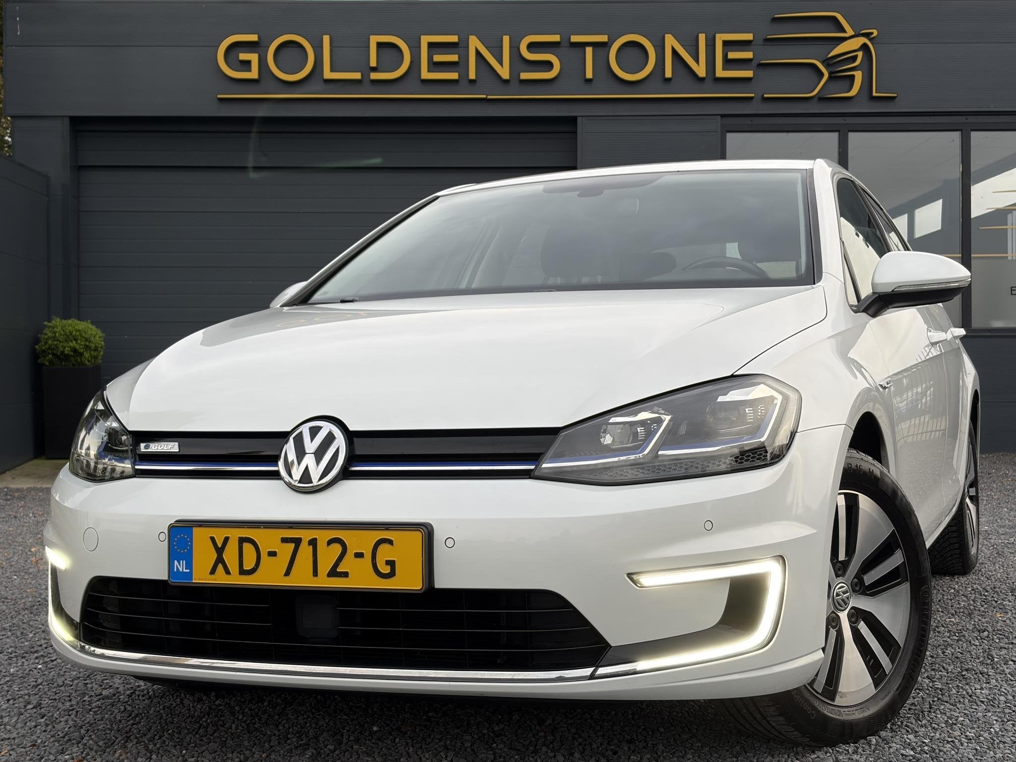 Volkswagen e-Golf e-Golf ✓SOH 85,18 %✓2e Eigenaar✓Carp, Auto's, Dealer onderhouden, Gebruikt, Zwart, 231 km