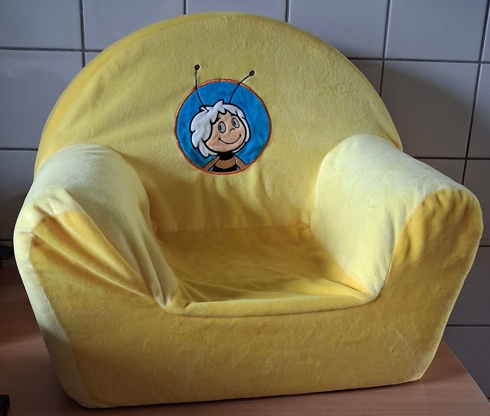 MAYA DE BIJ.  Kinderstoel., Ophalen, Gebruikt, Stoel