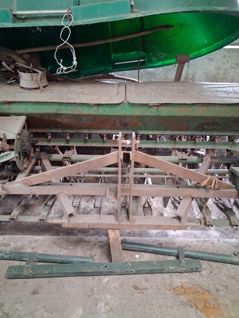 Oude zaaimachine, Antiek en Kunst, Antiek | Gereedschap en Instrumenten, Ophalen