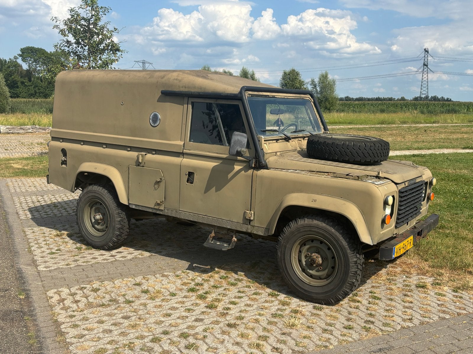 Land Rover Defender 110 Wolf, Auto's, Stof, Land Rover, Overige kleuren, 2495 cc