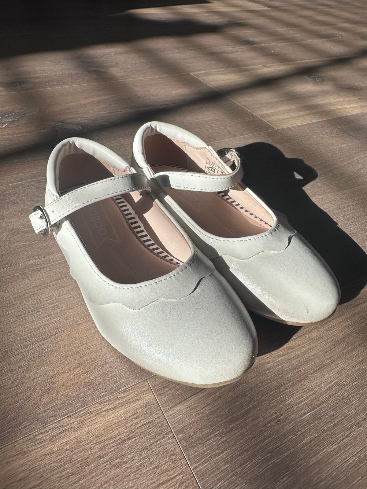 Friboo witte schoenen maat 26 voor meisjes, Ophalen of Verzenden, Gebruikt, Meisje, Schoenen
