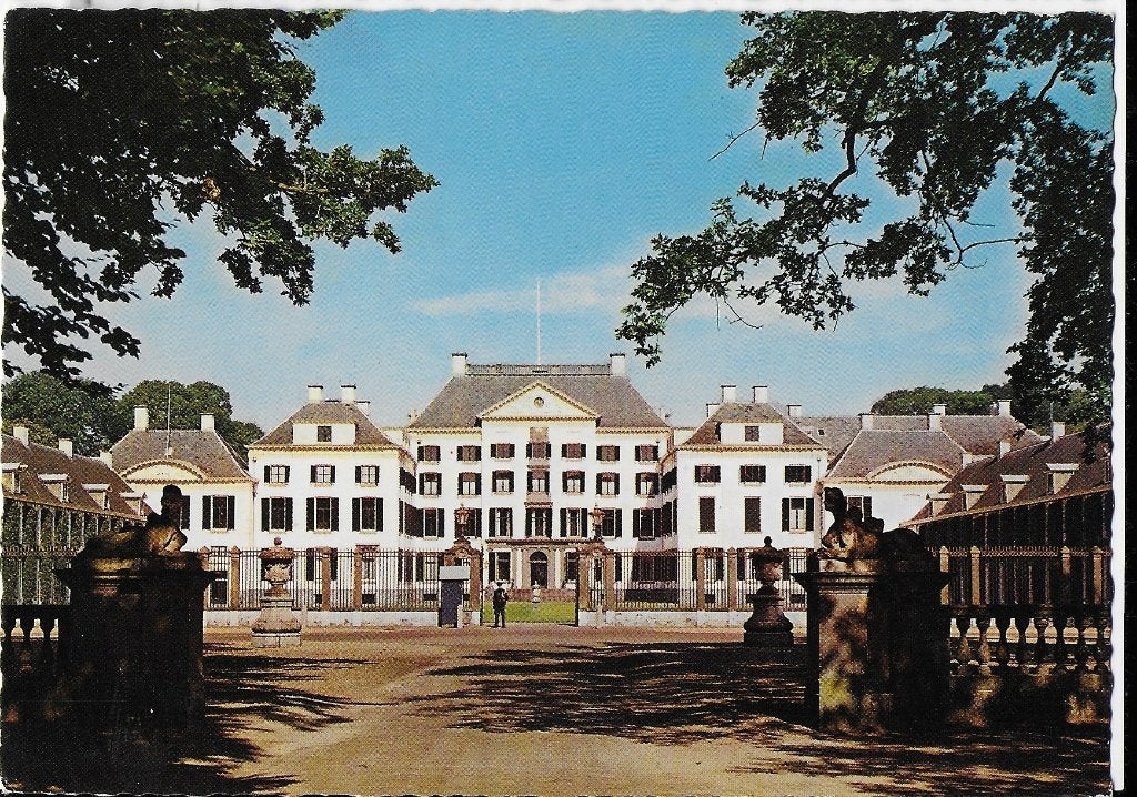 ch1041 gelopen Ansichtkaart Apeldoorn Paleis 't Loo, Ophalen of Verzenden, 1980 tot heden, Gelopen, Gelderland