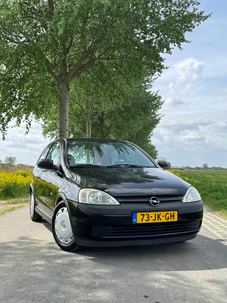Zuinige Opel Corsa 1.0 12V Eco AUT 2002 met APK, 600 kg, 58 pk, 973 cc, Zwart