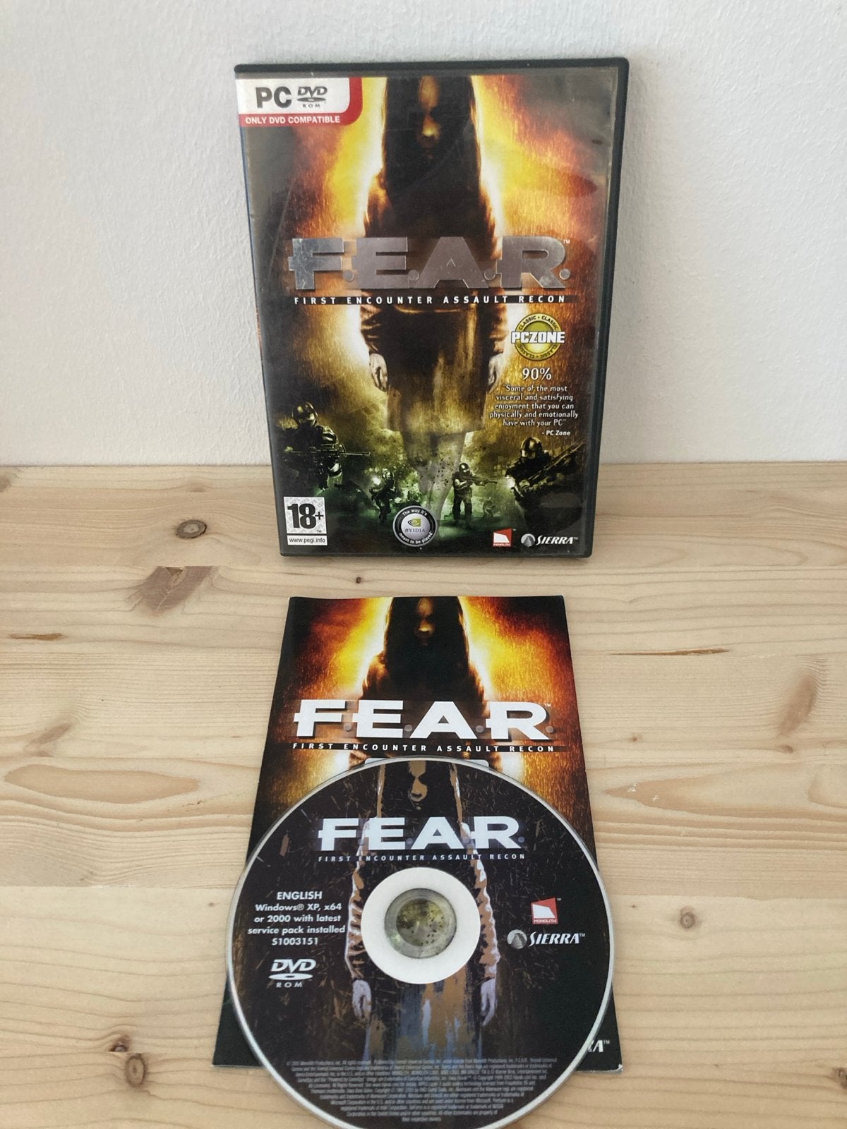 F.E.A.R. First Encounter Assault Recon PC DVD-ROM, Gebruikt, Vanaf 18 jaar, Shooter, 1 speler