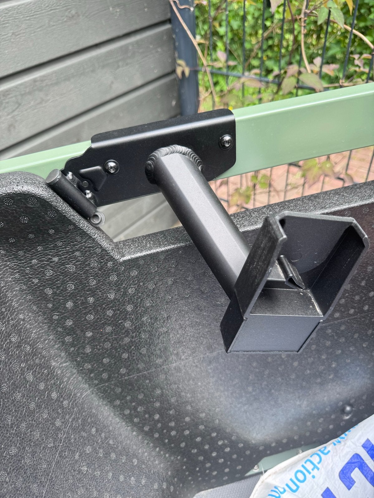 Maxi-Cosi adapters voor Lovens bakfiets, Ophalen, Zo goed als nieuw