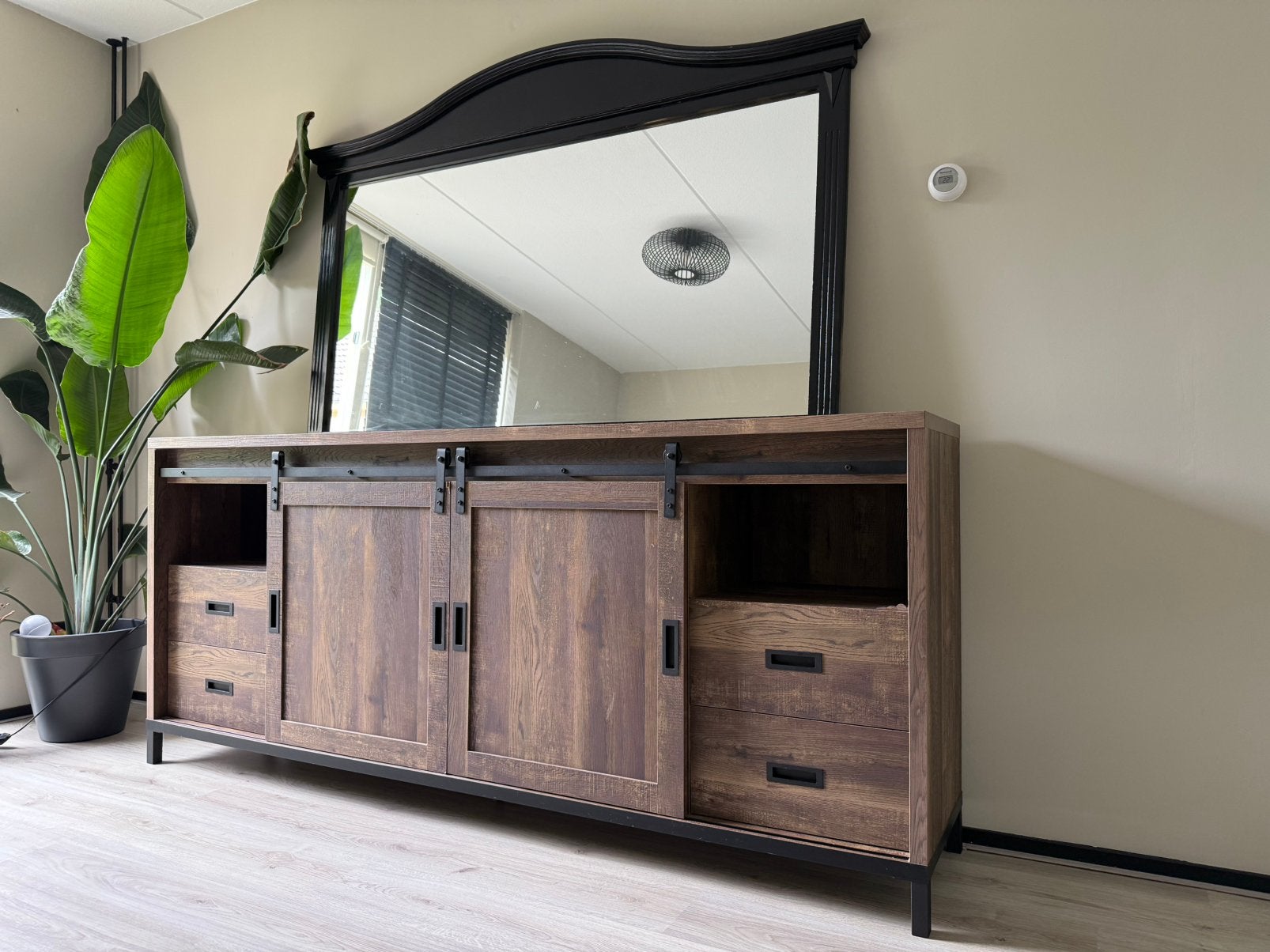 Dressoir + eventueel spiegel, Huis en Inrichting, Kasten | Dressoirs, Gebruikt, 200 cm of meer, 25 tot 50 cm, Met lade(s), Overige houtsoorten