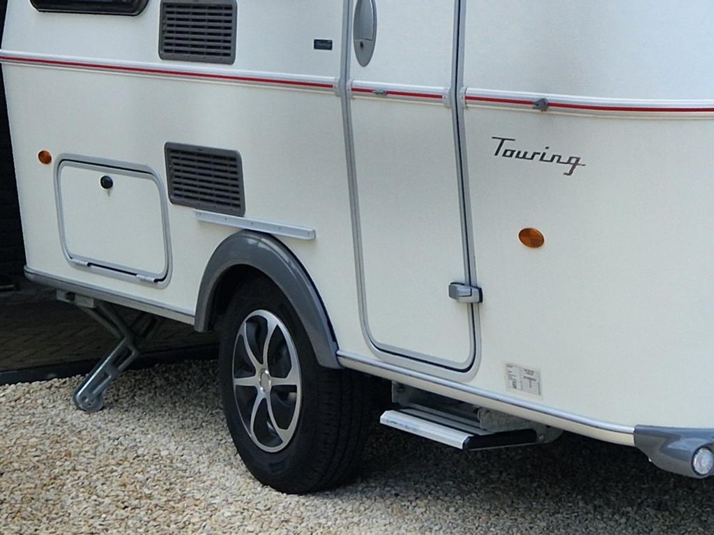 Wieldoppen caravan Eriba Touring, Caravans en Kamperen, Caravan accessoires, Ophalen of Verzenden