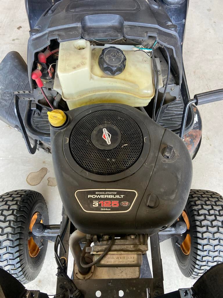 McCulloch zitmaaier - Krachtige Briggs & Stratton motor, Tuin en Terras, Ophalen, Cirkelmaaier, Gebruikt, Opvangbak