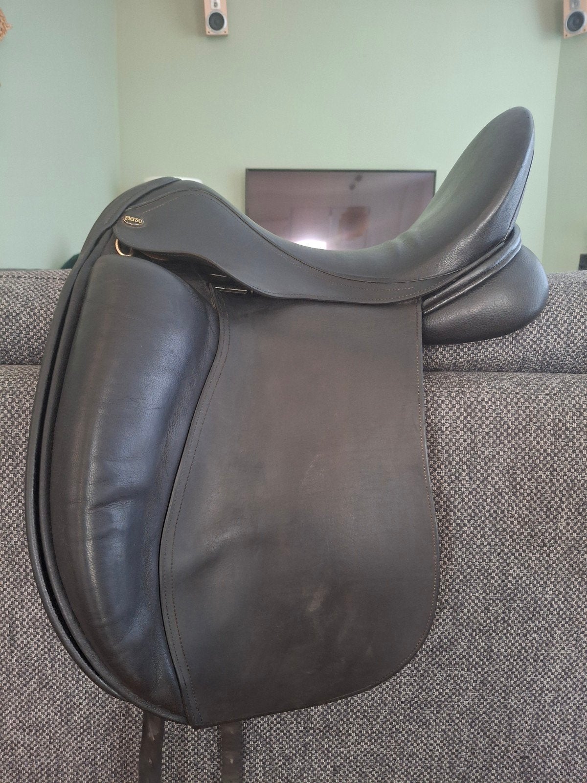 Fryso Profile 18 inch met wijde boom, L (17.5 inch), Gebruikt, Fryso, Dressuur