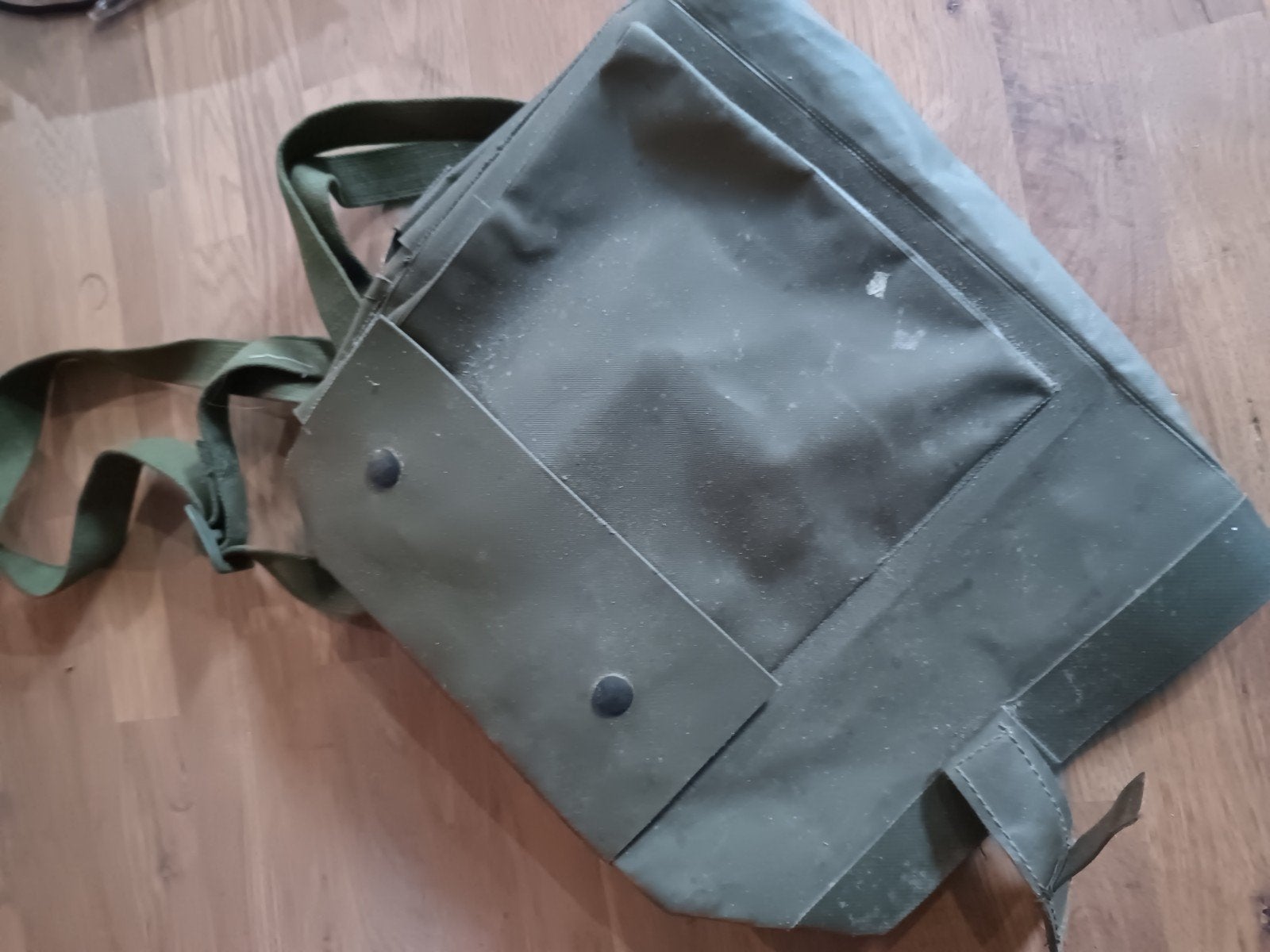 Groene leger gasmasker tas, waterdicht, Verzamelen, Militaria | Algemeen, Landmacht, Overige typen, Nederland, Ophalen of Verzenden