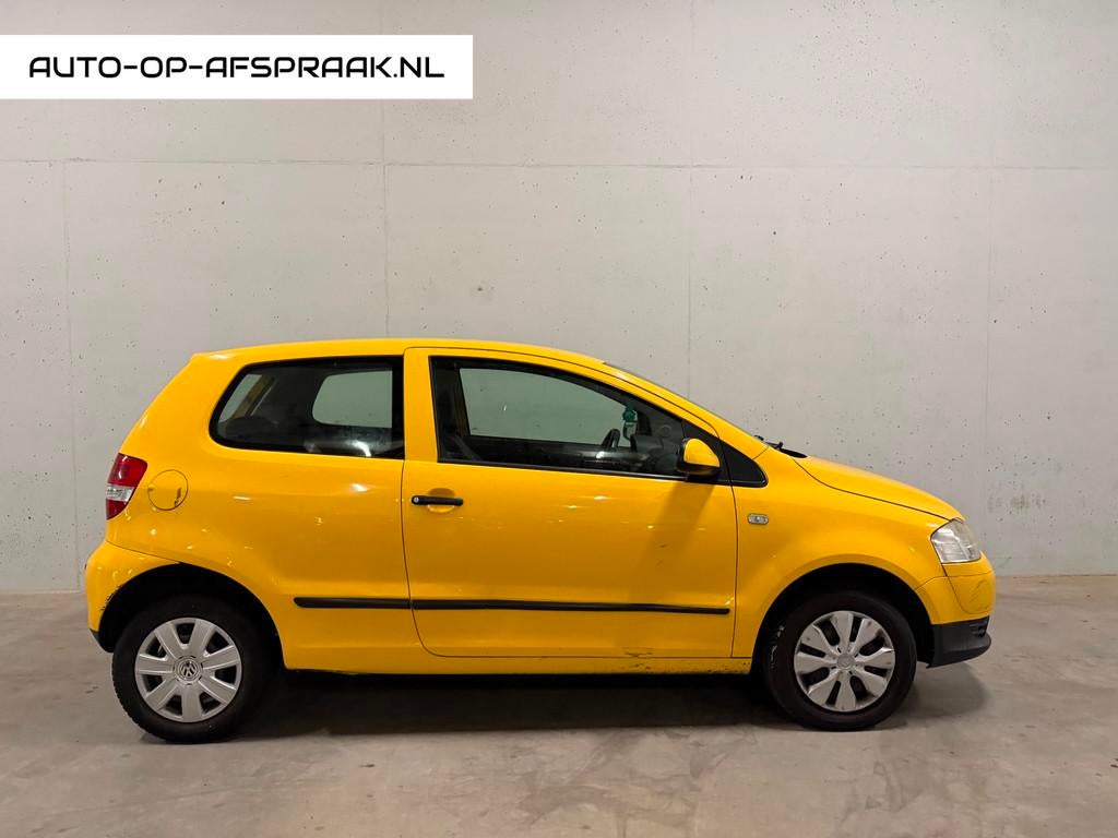 Volkswagen Fox 1.4 Trendline, Voorwielaandrijving, 4 stoelen, Airbags, Bedrijf