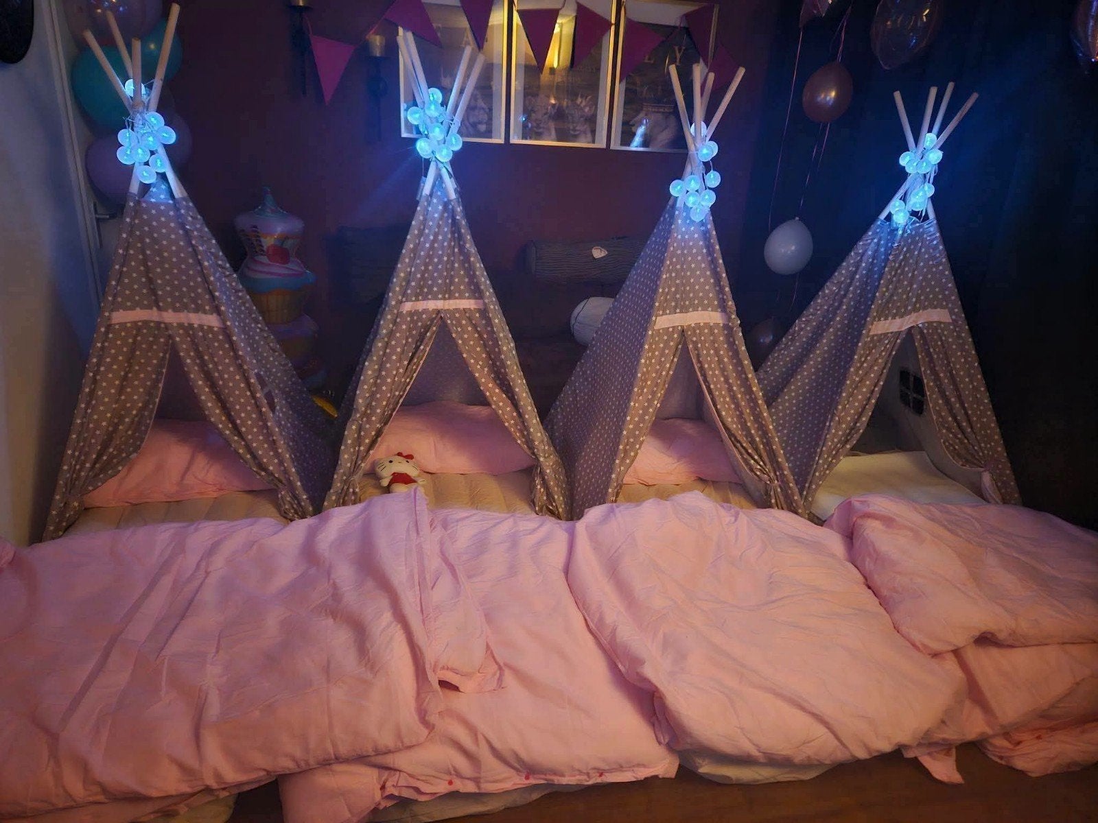 slaapfeest tipi tentjes te huur, Hobby en Vrije tijd, Feestartikelen | Verhuur, Ophalen, Nieuw, Verjaardag