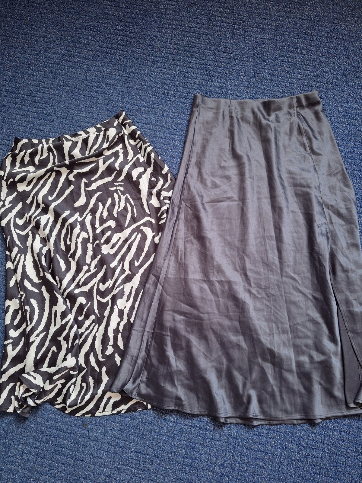 Satijnen rokken, grijs, zwart,wit, Kleding | Dames, Rokken, Maat 38/40 (M), Zwart, Ophalen of Verzenden, Zo goed als nieuw