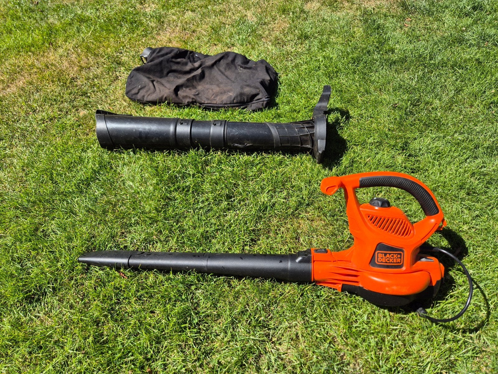 Bladblazer 3000w met versnipperfunctie, Tuin en Terras, Bladblazers, Ophalen, Gebruikt, Black and Decker, Met opvangzak