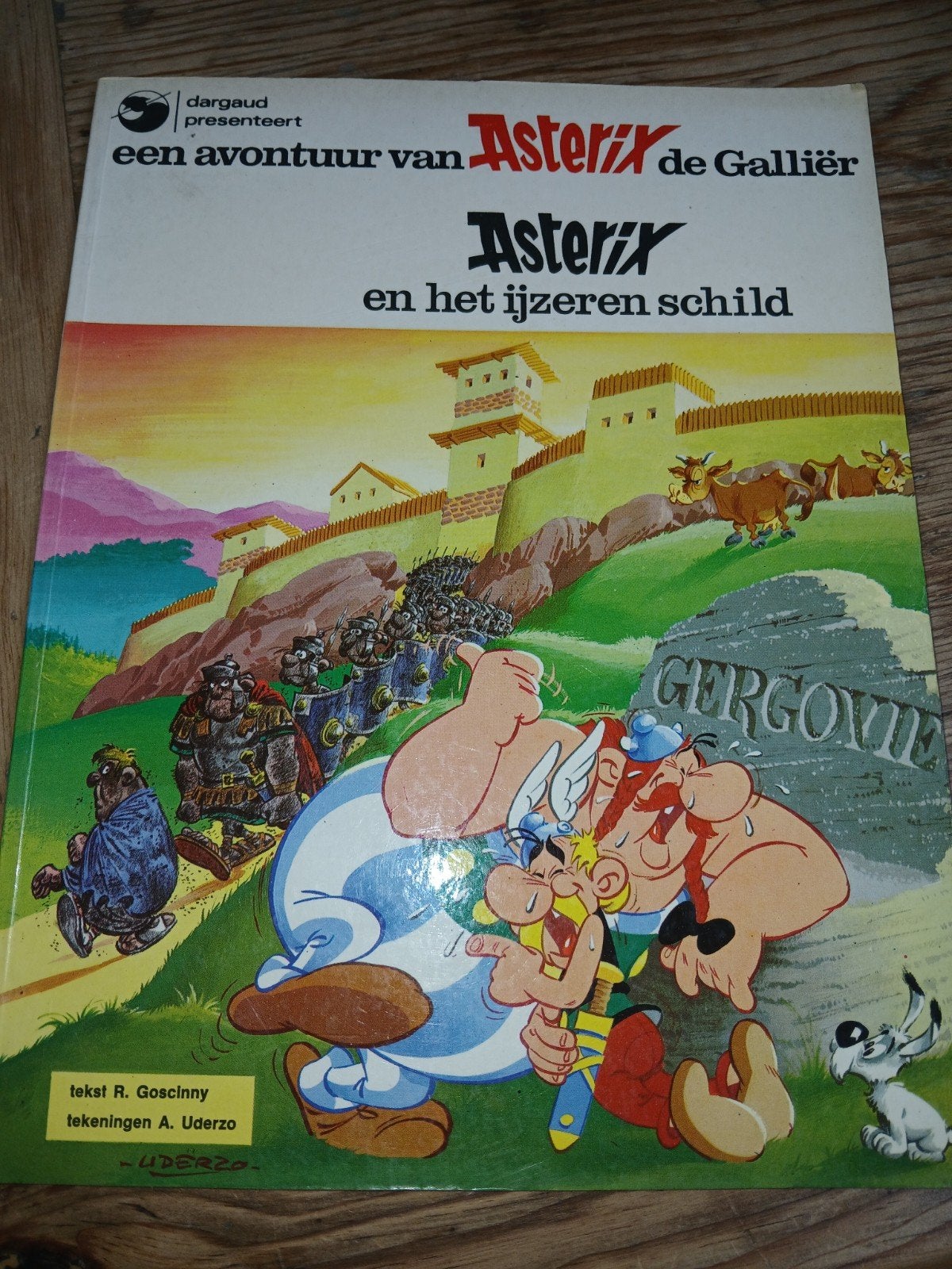 Asterix en het ijzeren schild - Dargaud Benelux, Ophalen of Verzenden