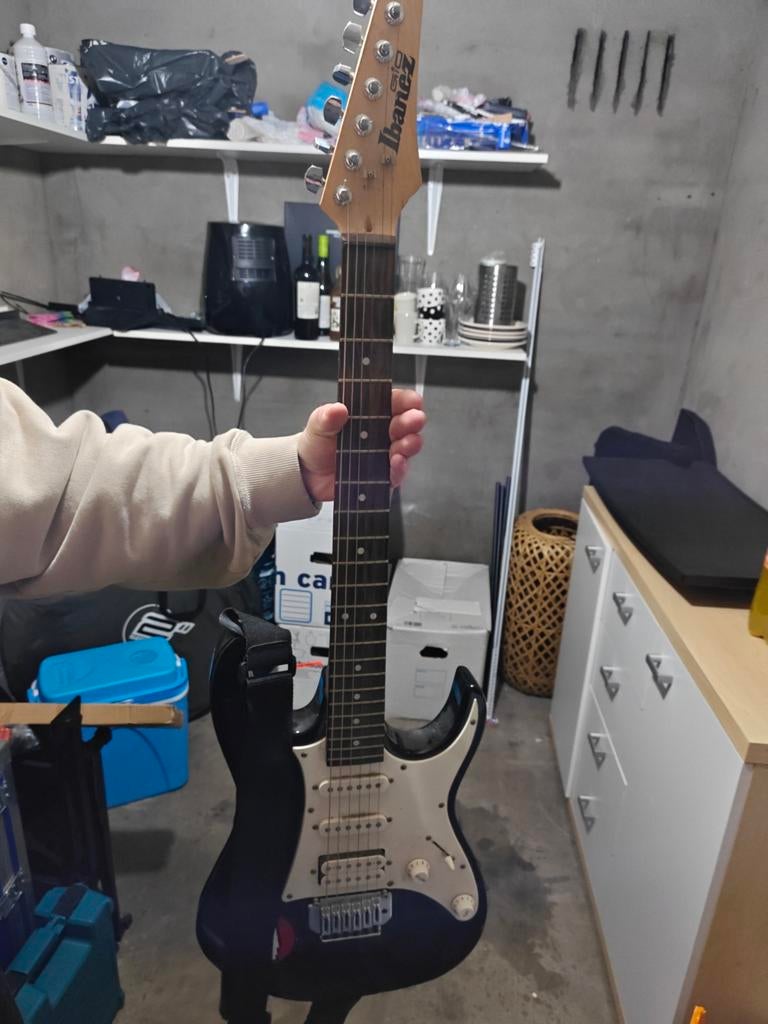Ibanez elektrische gitaar - Zwart, Solid Body, Ophalen, Gebruikt, Solid body, Ibanez