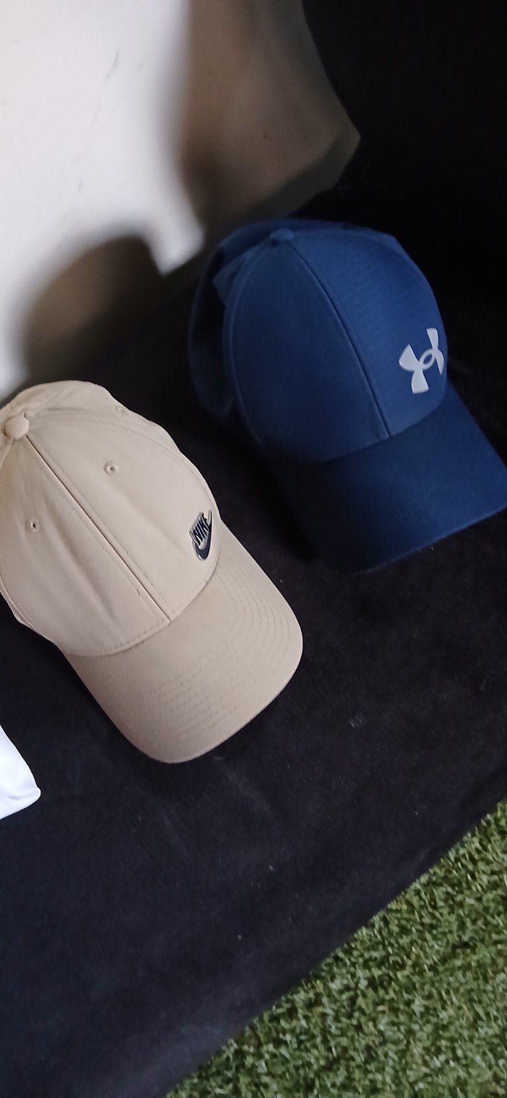 Nike & Under Armour pet, Kleding | Heren, Hoeden en Petten, Ophalen of Verzenden, Zo goed als nieuw, Pet
