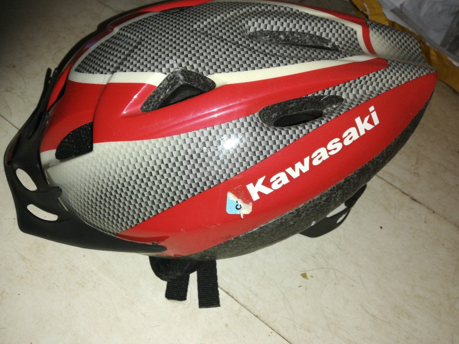 Kawasaki fietshelm - Maat M - Rood/Grijs/Wit, Gebruikt, M, Kawasaki, Ophalen of Verzenden