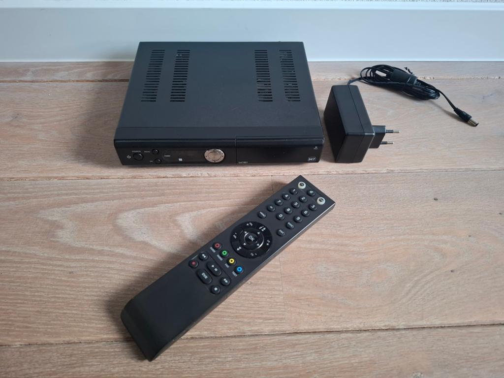 M7 SAT801 Canal Digitaal HD Ontvanger, Ophalen of Verzenden, Gebruikt, (Schotel)antenne, Overige merken