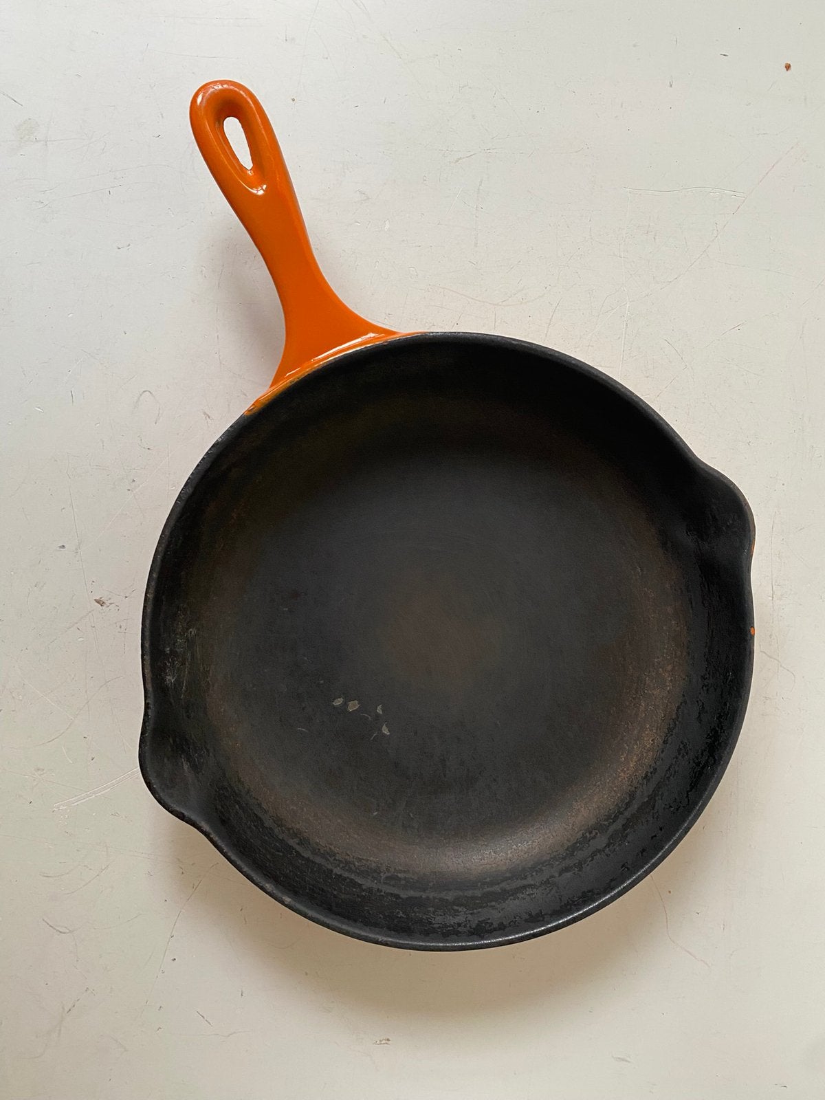 Le Creuset gietijzeren steelpan in oranje, Koekenpan, Gebruikt, Gietijzer, Frankrijk