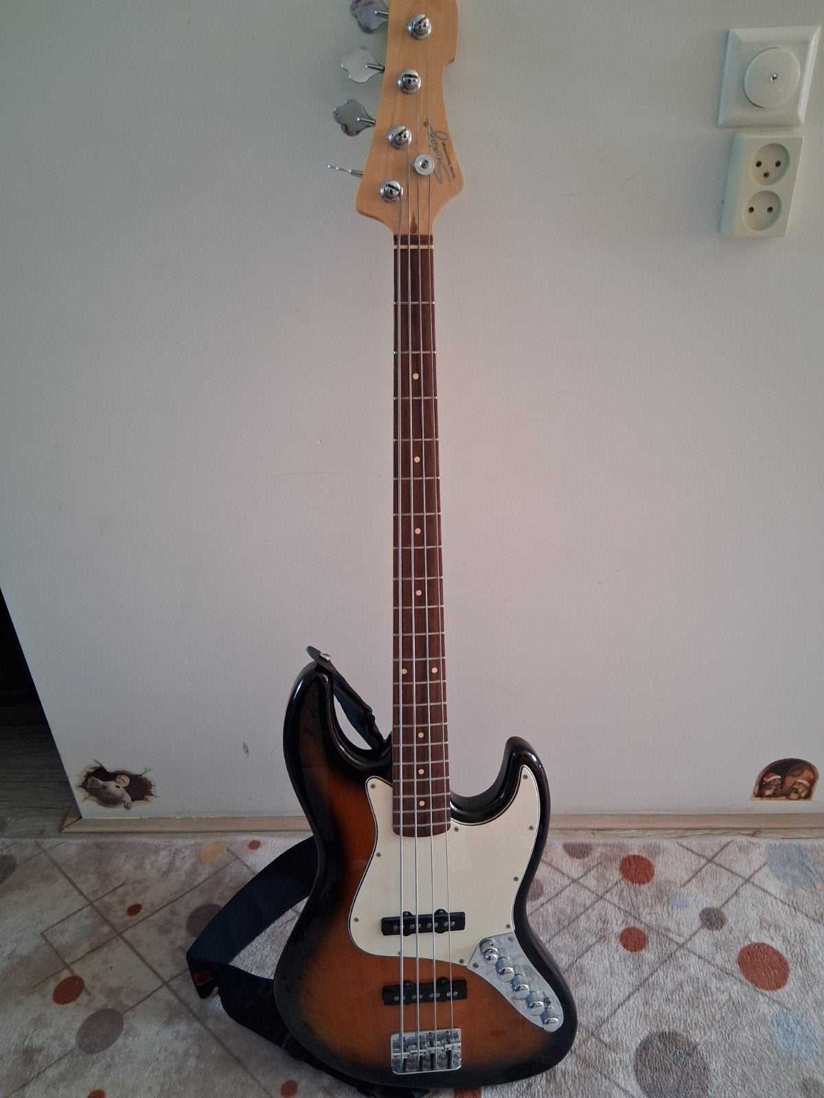 Swing Jazz Bassgitaar - Vintage Sunburst met koffer, Ophalen, Gebruikt, Elektrisch