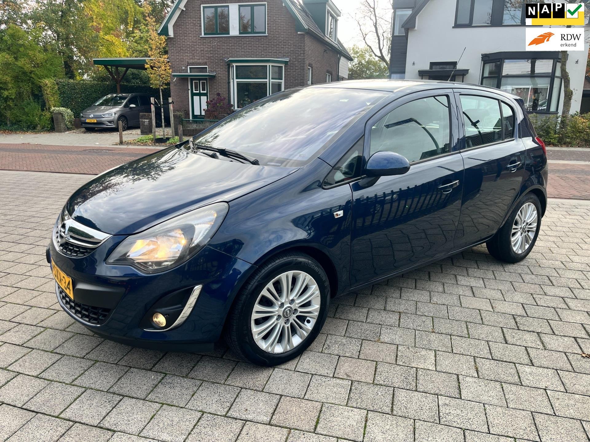 Opel Corsa 1.4 T 120PK Cruise Cosmo Isofix 5 Drs Ecc LM NW A, Euro 5, Gebruikt, Zwart, 4 cilinders