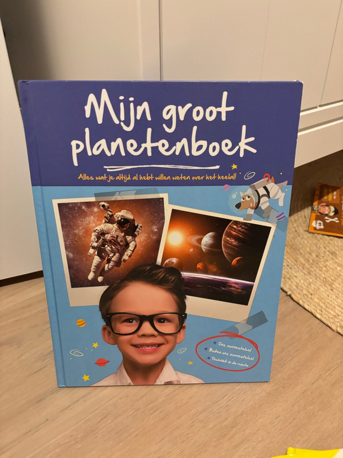 Mijn groot planetenboek: Alles over het heelal!, Ophalen of Verzenden, Zo goed als nieuw, Non-fictie