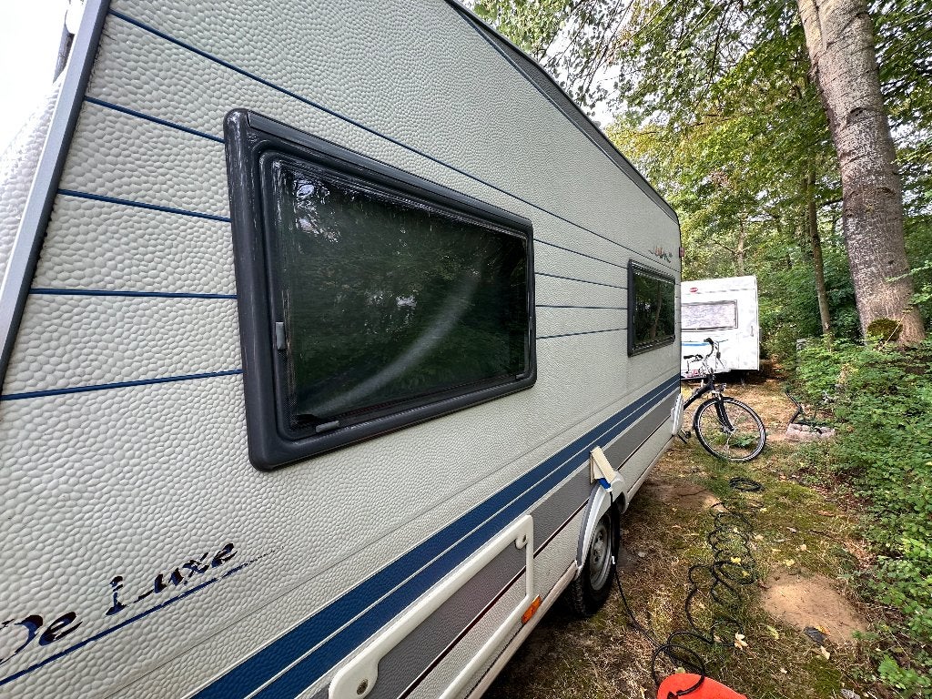 Hobby caravan de luxe 1998, Schokbreker, Hobby, Particulier, 4 tot 5 meter