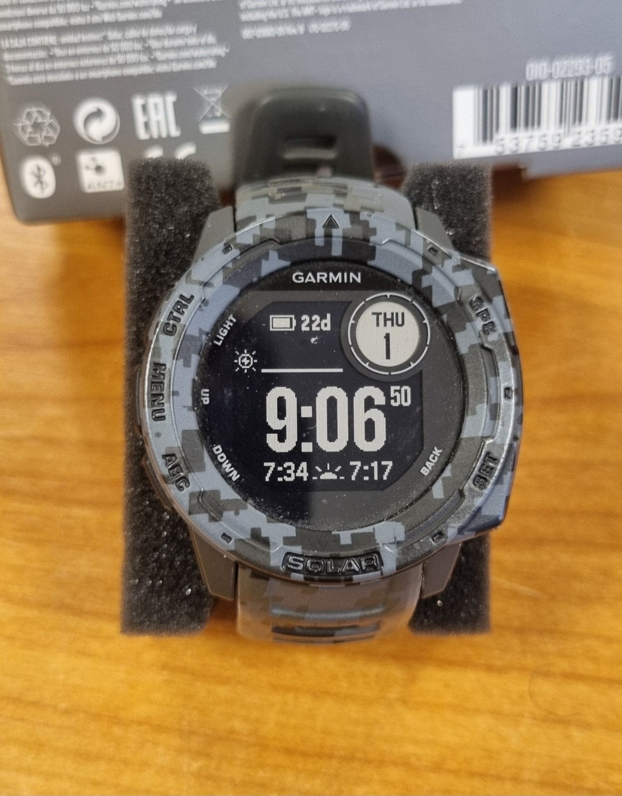 Garmin Instinct Solar Camo - Robuuste GPS Smartwatch, Sieraden, Tassen en Uiterlijk, Garmin, Ophalen of Verzenden, Zo goed als nieuw