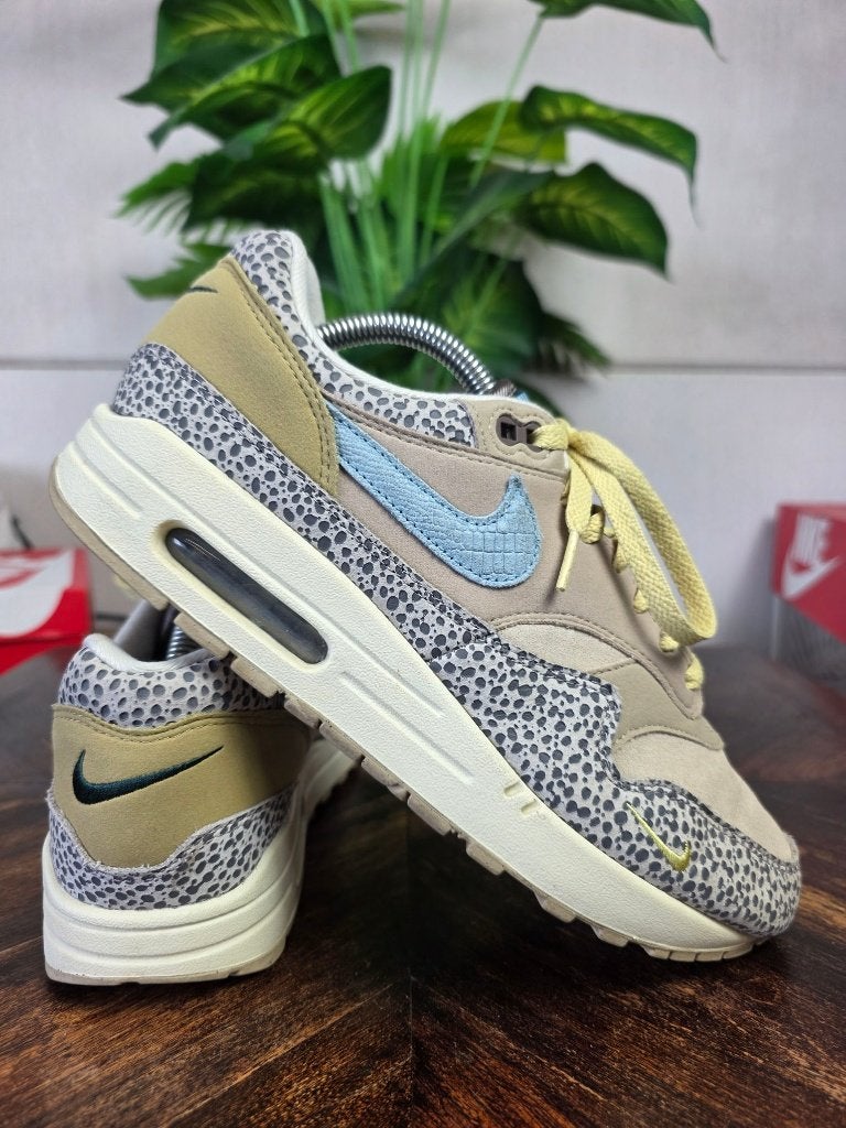 Nike Air Max 1 Safari Cobblestone maat 42,5, Beige, Nike, Ophalen of Verzenden, Nike