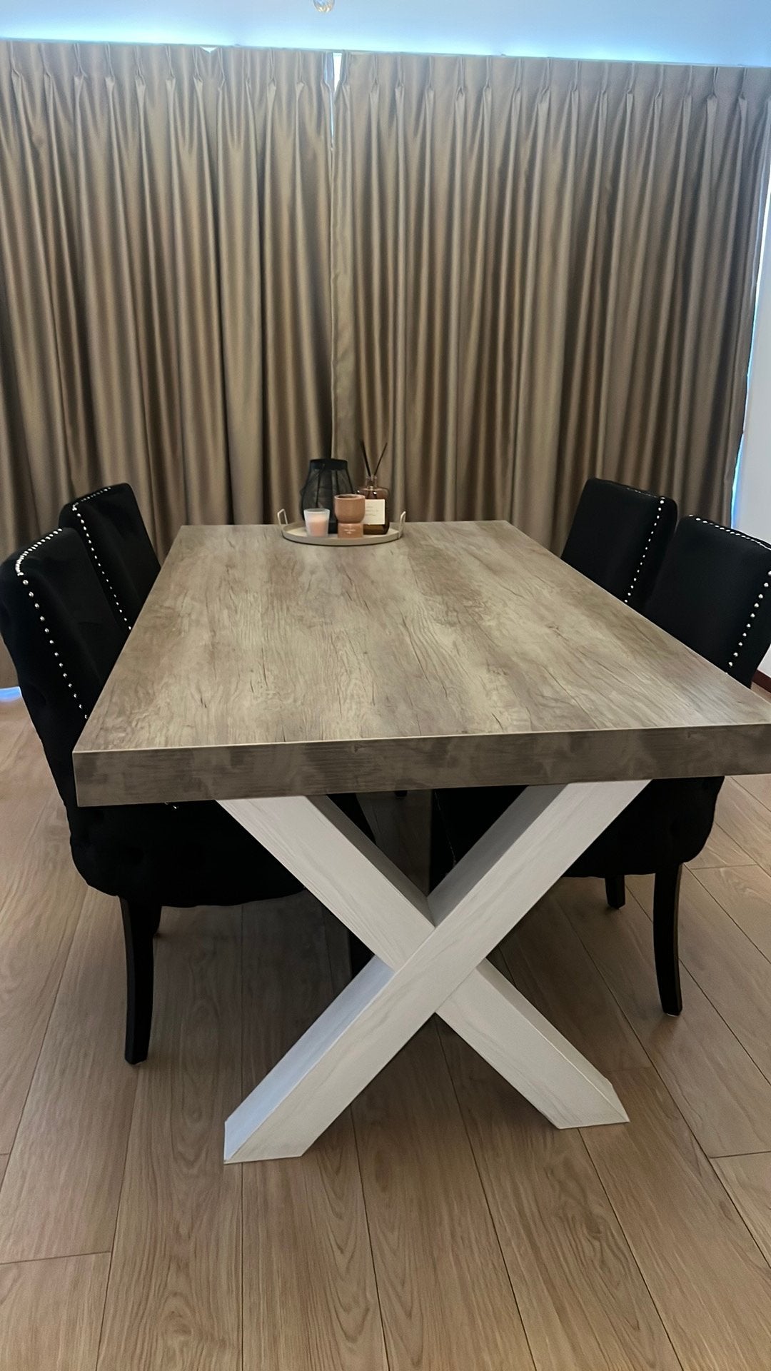 Eettafel met 4 stoelen, Ophalen