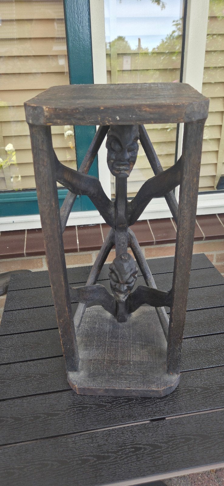 Uniek Afrikaans Houten Beeld - Handgesneden Figuren, Bruin, Afrika, Handgemaakt, Beeld