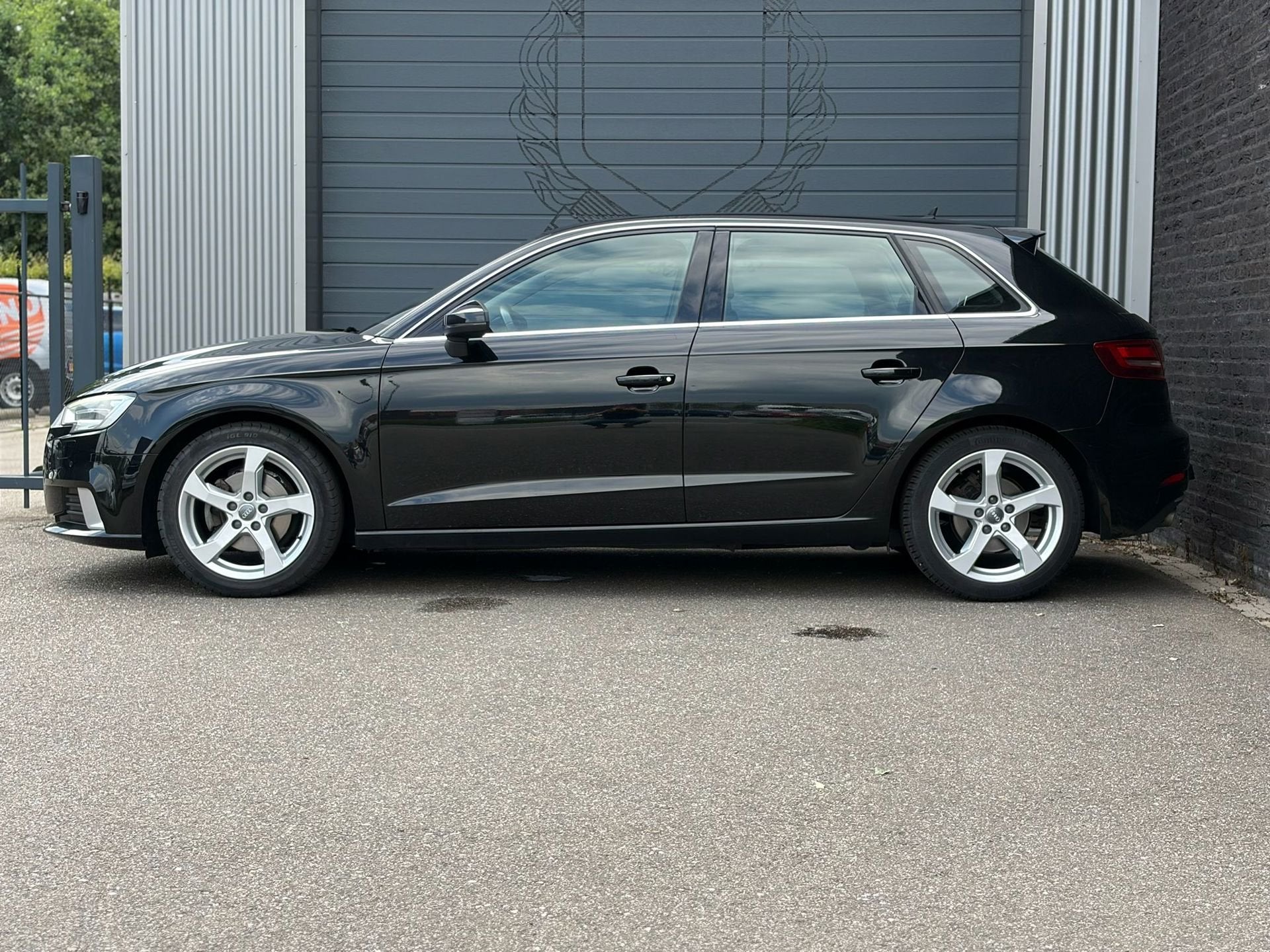 Audi A3 Sportback 1.6 TDI Design Pro Line Plus Ecc|Sensor|Cr, Voorwielaandrijving, Stof, Gebruikt, Euro 6
