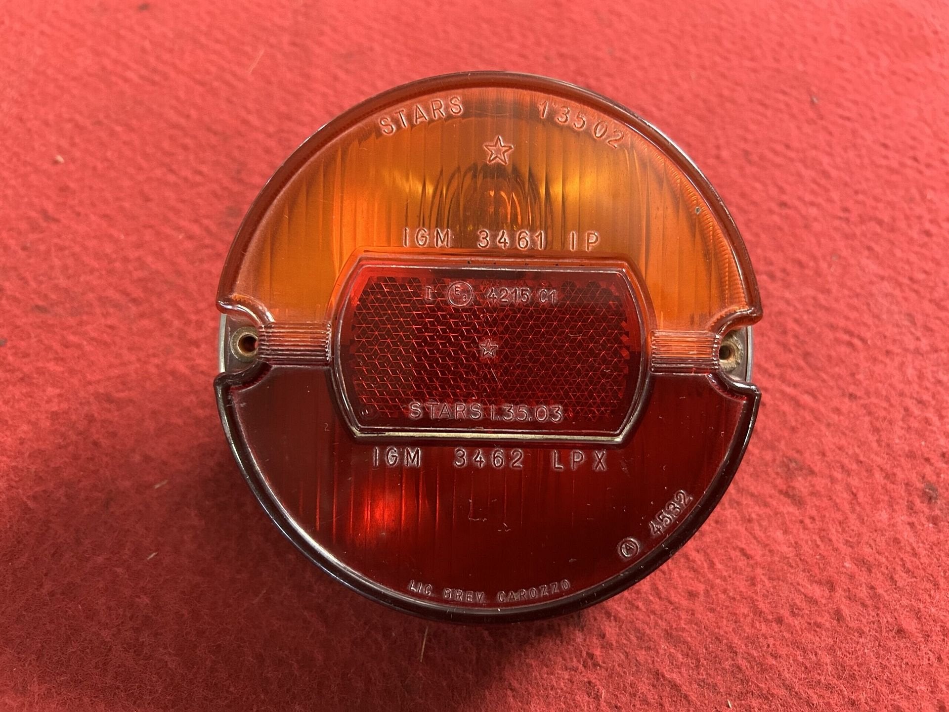 Fiat 850 Sedan / Coupe achterlichtglas, Gebruikt, -, -, Ophalen of Verzenden