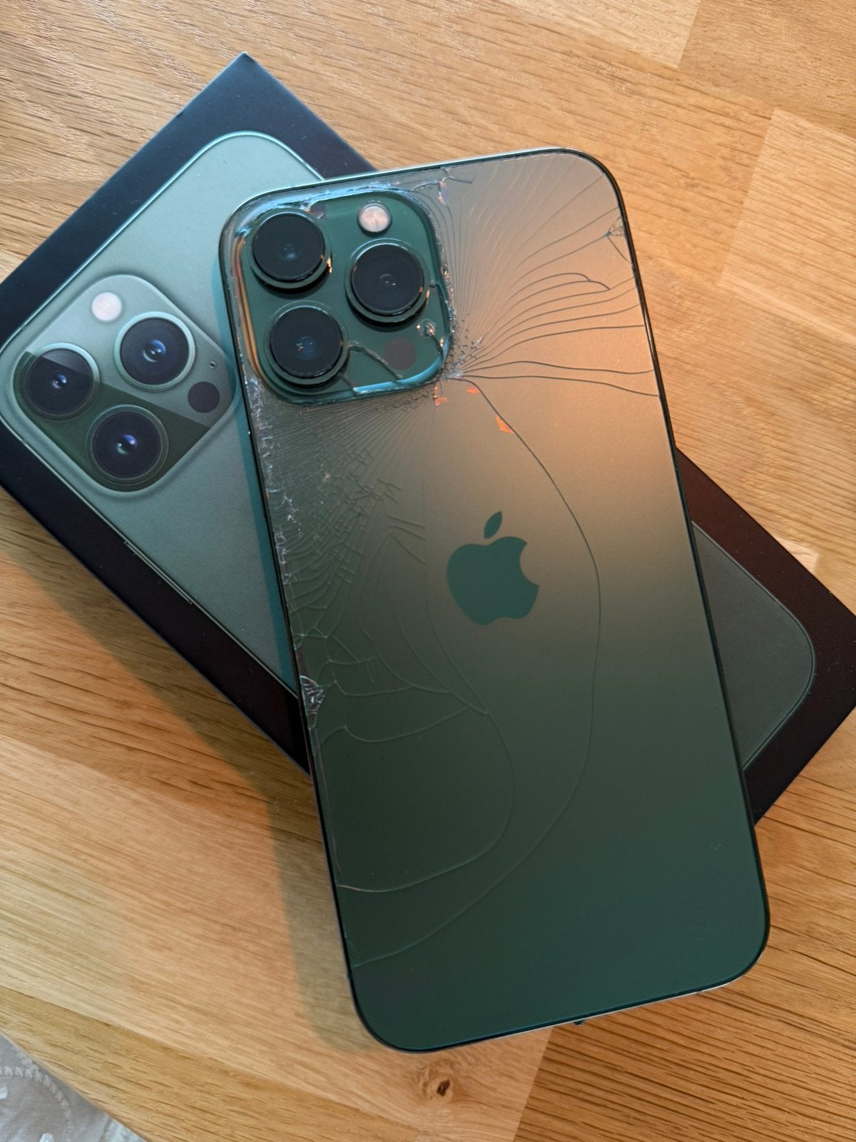 Iphone 13 pro max, alpine green, 128GB, Ophalen of Verzenden, Zo goed als nieuw, Groen, 128 GB