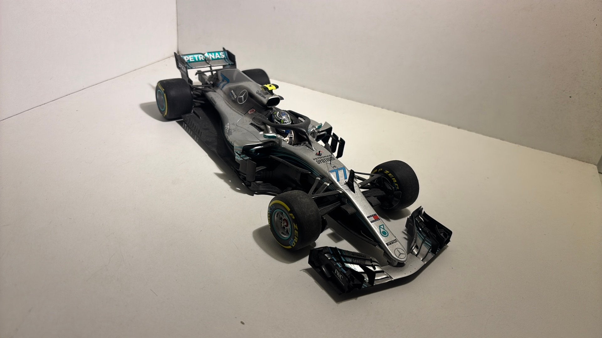 F1 mercedes amg w08 bottas 2018 minichamps 1.18, Hobby en Vrije tijd, Modelauto's | 1:18, Ophalen of Verzenden, MiniChamps, A