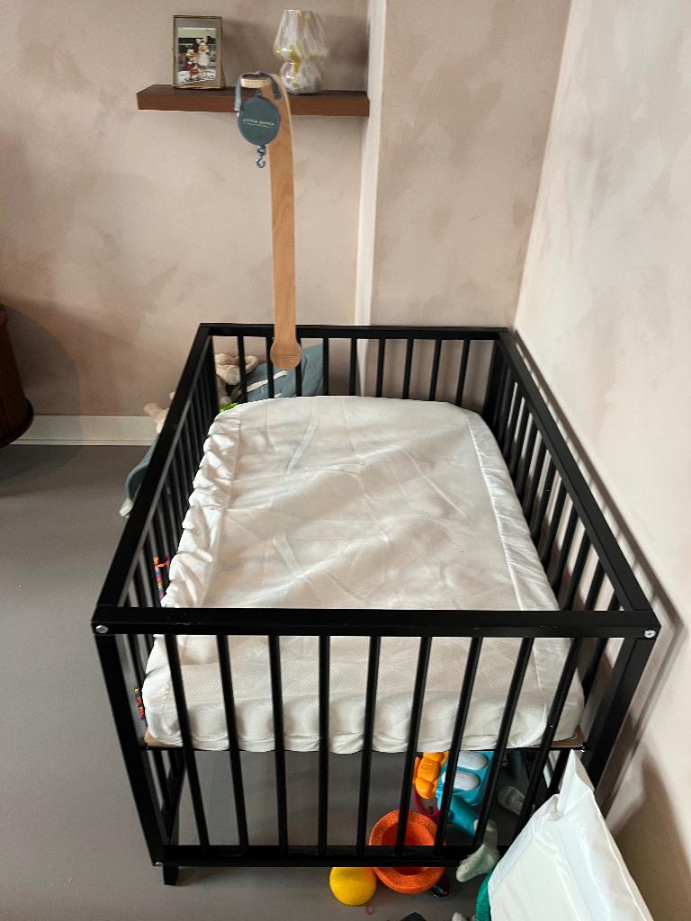Baby Box, Ophalen, Gebruikt, Rechthoekig