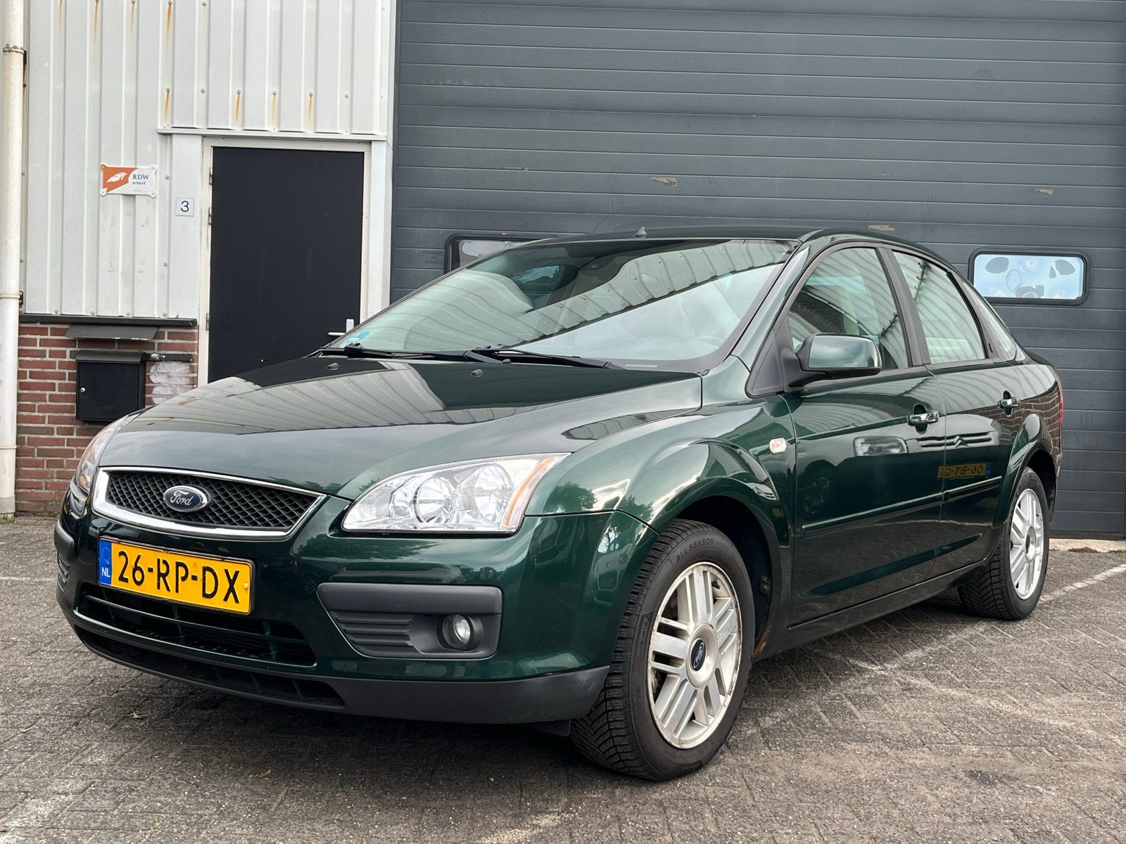Ford Focus Apk 10-08-27, distributieriem vervangen., Auto's, 1596 cc, 15 km/l, 4 cilinders, 635 kg