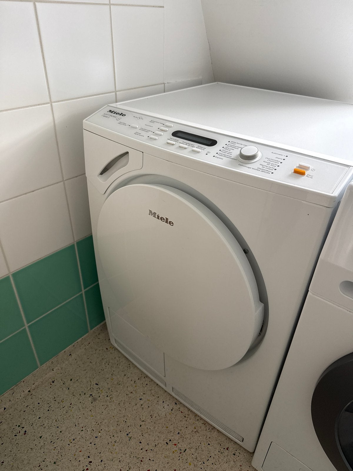 Miele softtronic T9646 C droger, Ophalen, 6 tot 8 kg, Gebruikt, Voorlader