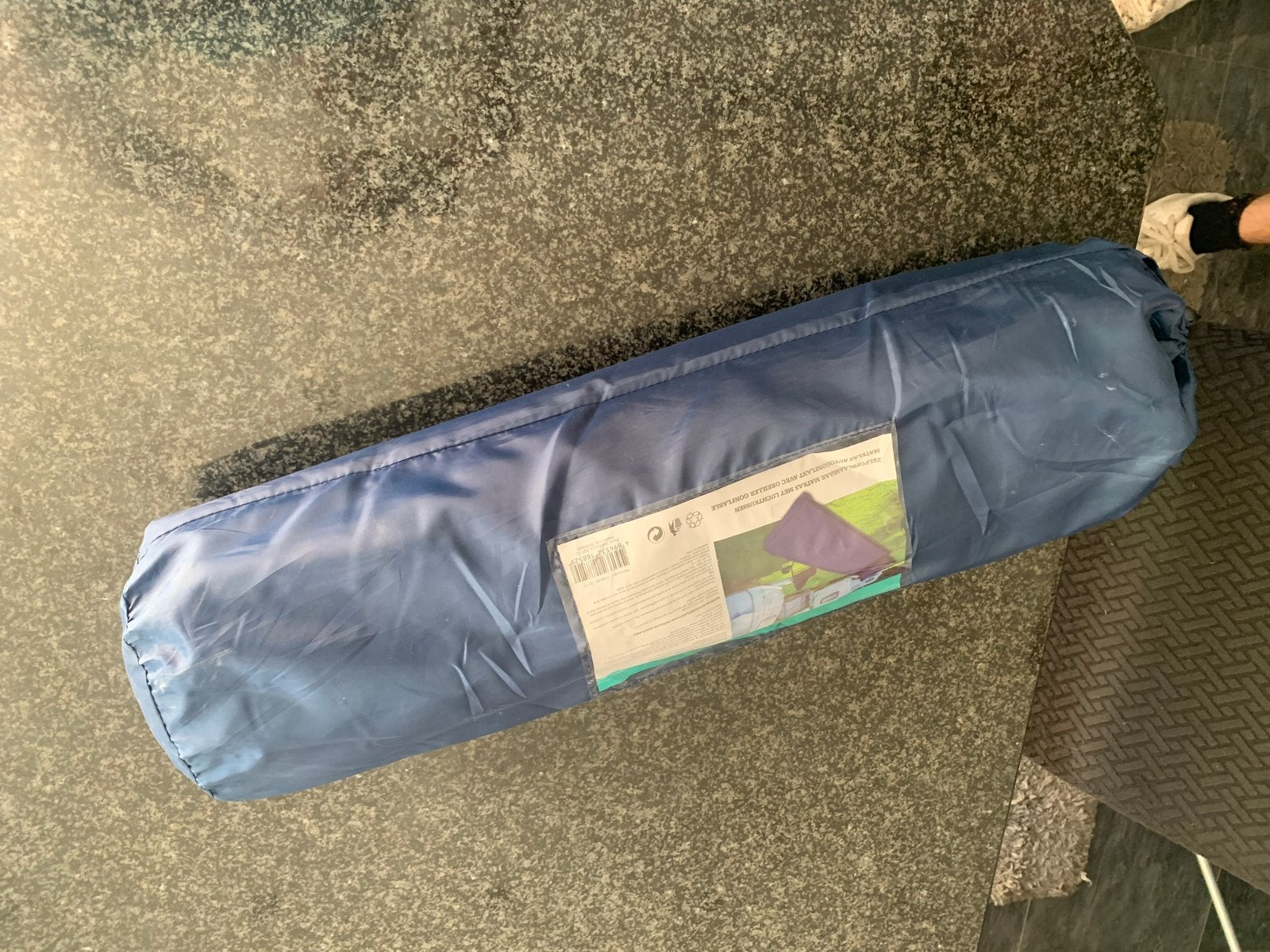Zelfopblaasbaar matras met luchtkussen, Ophalen of Verzenden, Ingebouwde pomp, Nieuw, 1-persoons