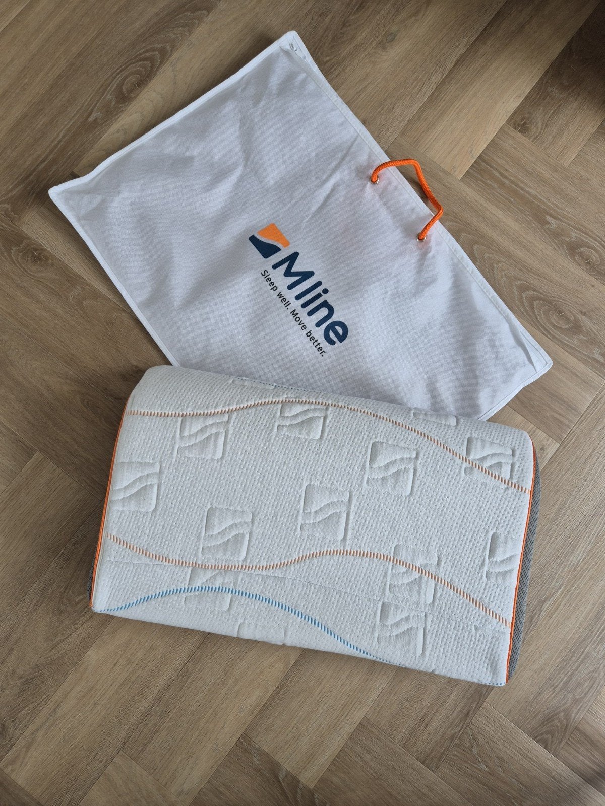 Mline slaap kussen, Pillow You - Sleep well. Move better., Ophalen of Verzenden, Zo goed als nieuw, Eenpersoons, Kussen