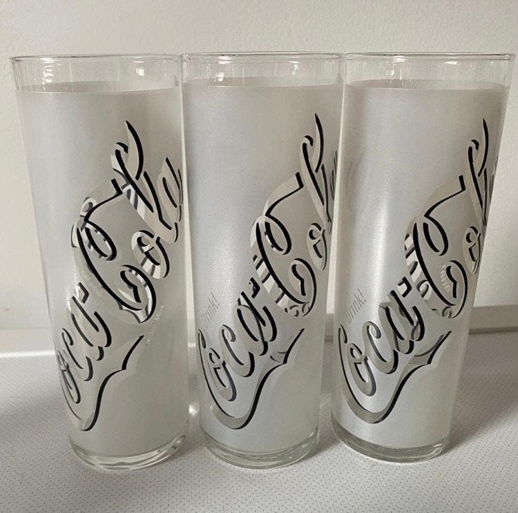 3 Longdrink glazen van Drink! Coca-Cola.  Hoogte 16 cm., Verzamelen, Glas en Borrelglaasjes, Ophalen of Verzenden, Zo goed als nieuw