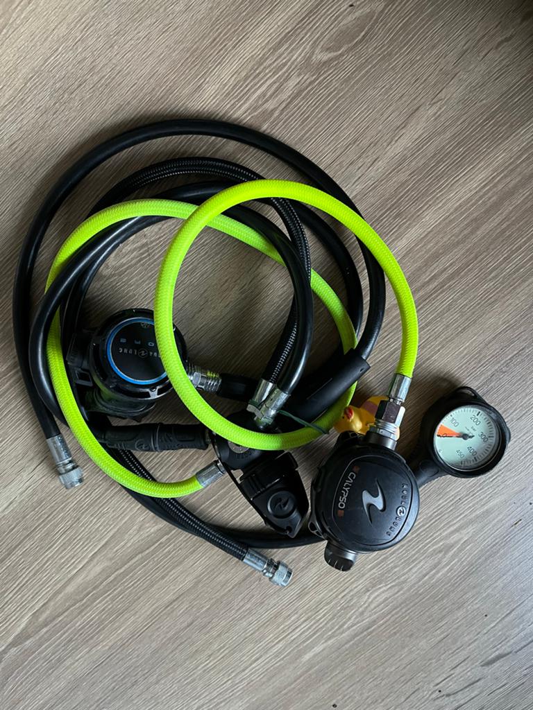 Aqualung Calypso duikregelaar set met manometer, Watersport en Boten, Duiken, Ophalen of Verzenden, Gebruikt, Overige typen