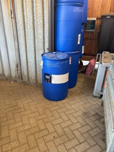 200L vaten, 150 liter of meer, Ophalen, Zo goed als nieuw, Kunststof