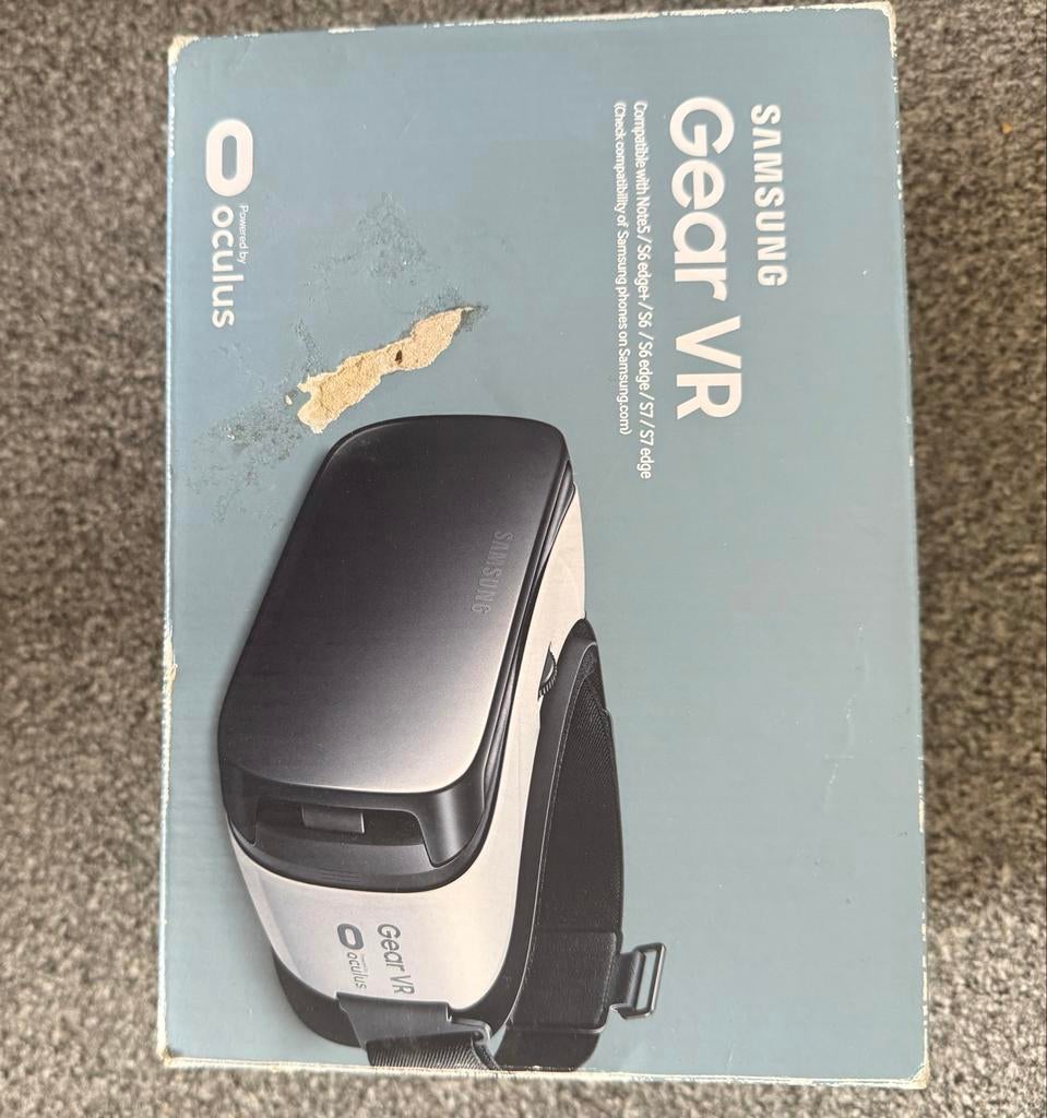 Samsung Gear VR (SM-R322) - Virtual Reality Bril, Ophalen of Verzenden, Gebruikt, VR-bril, Telefoon