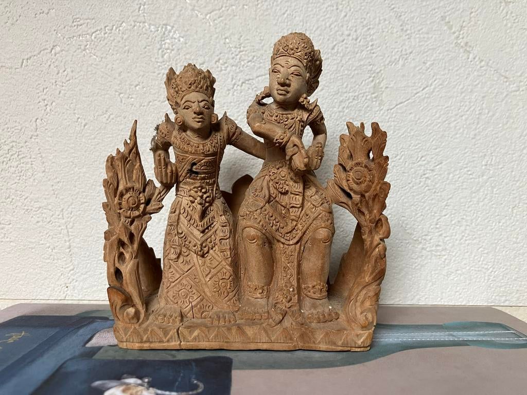 Houten Balinese Danseressen Beeld - Handgesneden, Antiek en Kunst, Kunst | Beelden en Houtsnijwerken, Ophalen, Groep mensen, Minder dan 20 cm