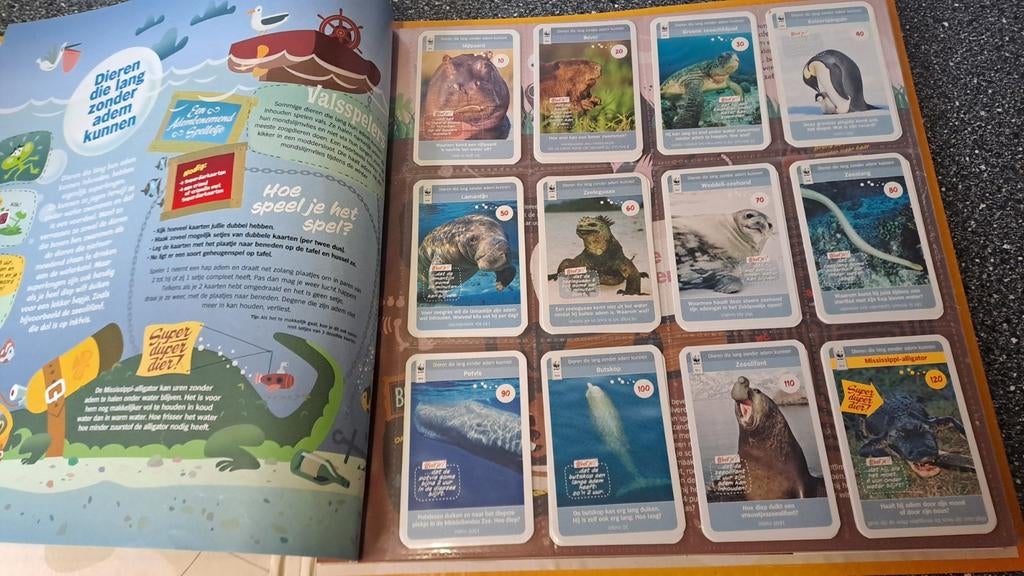 Super Dieren Verzamel- en Doeboek Albert Heijn WWF compleet, Verzamelen, Supermarktacties, Albert Heijn, Onbekend, Ophalen of Verzenden