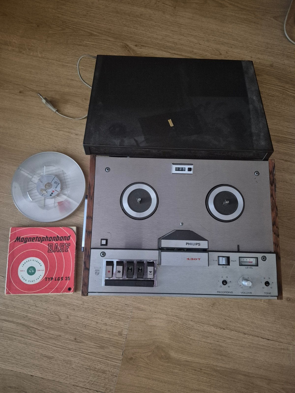 Philips Bandrecorder 4307 - Defect voor onderdelen/reparatie, Ophalen of Verzenden, Defecte bandrecorder, Met banden