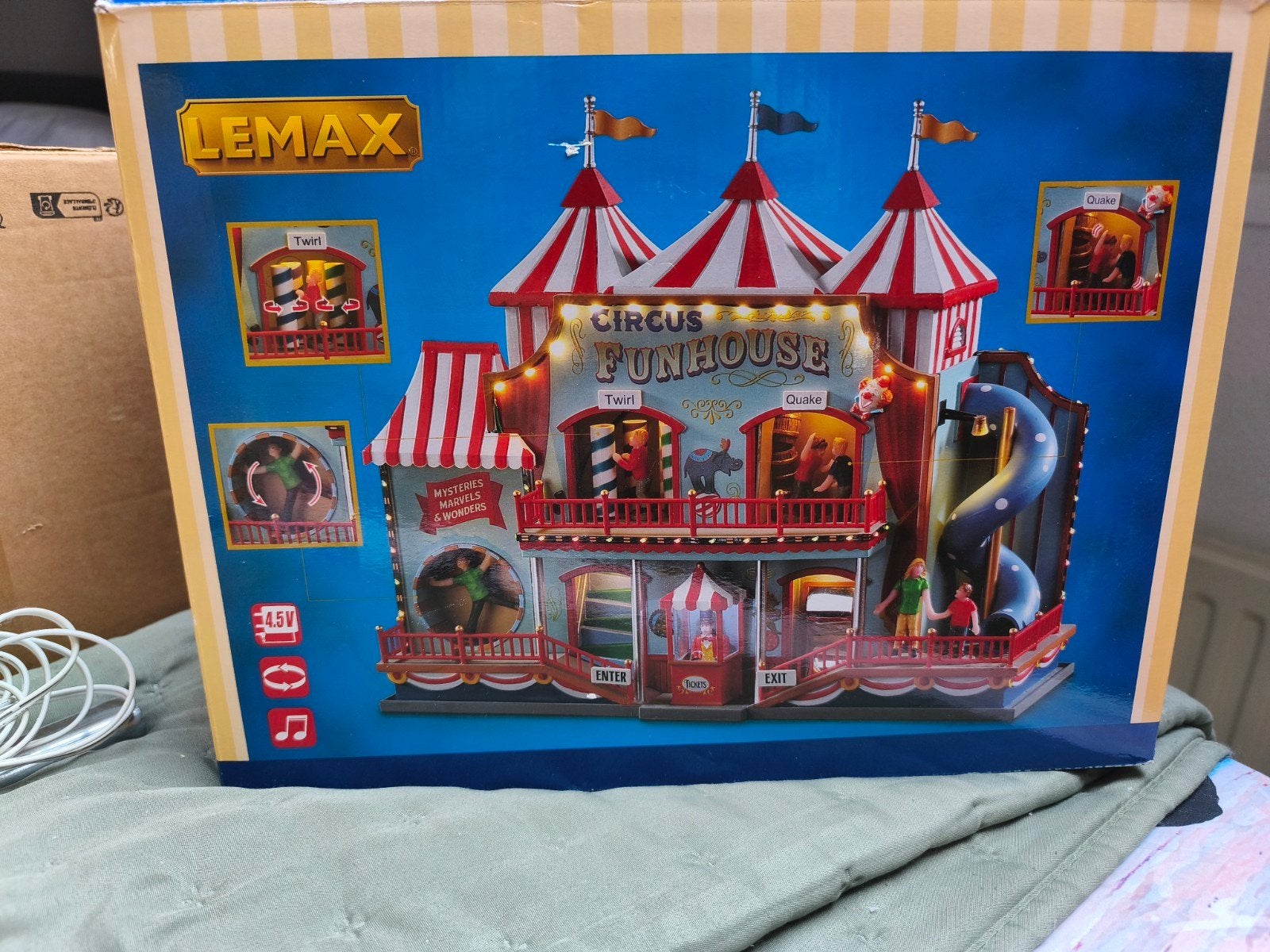 Lemax Circus Funhouse - Kerstdorp Attractie, Diversen, Kerst, Ophalen of Verzenden, Zo goed als nieuw