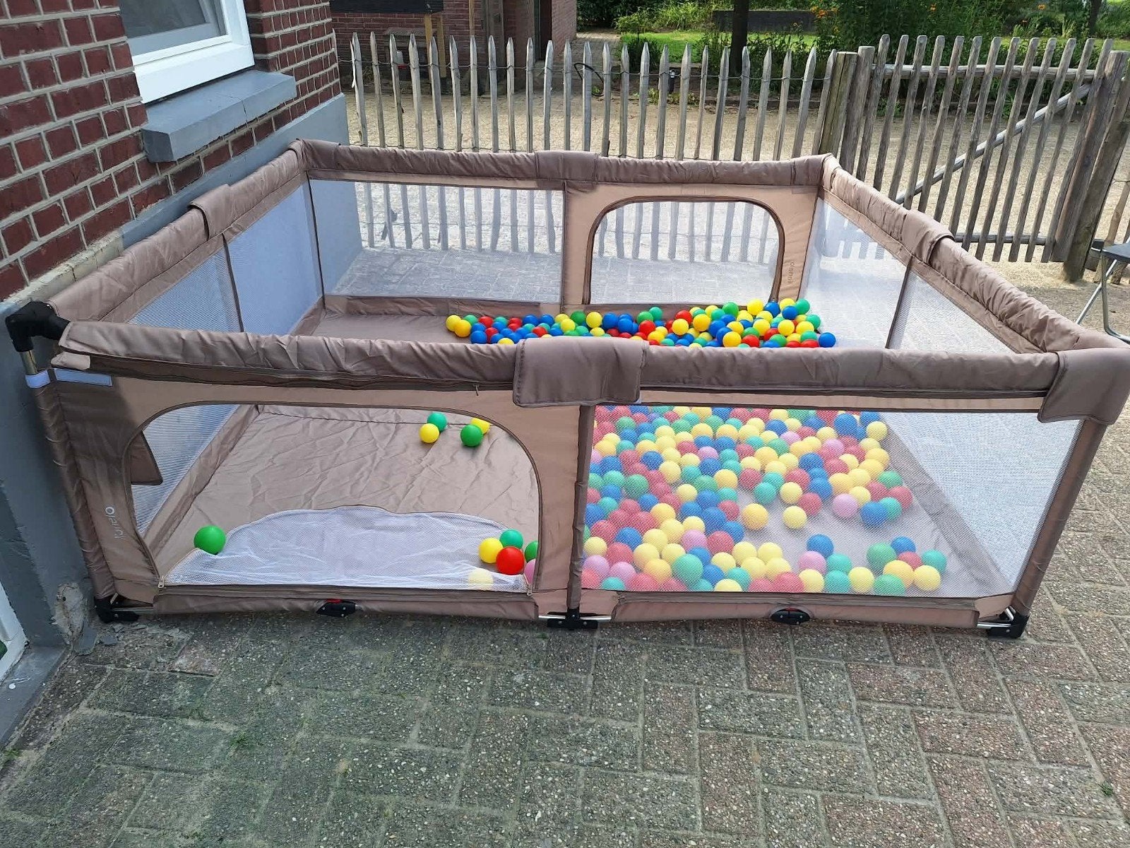 Grote Lionelo grondbox incl. ballen, Kinderen en Baby's, Boxen, Ophalen, Zo goed als nieuw, Rechthoekig